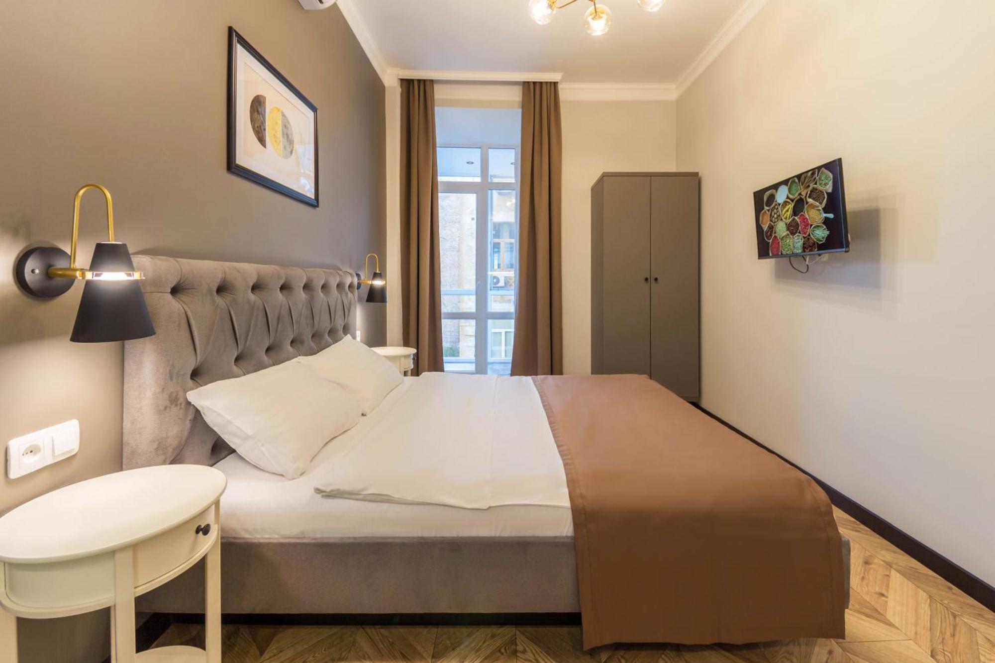 Apartments On Antonovycha Kiev Dış mekan fotoğraf