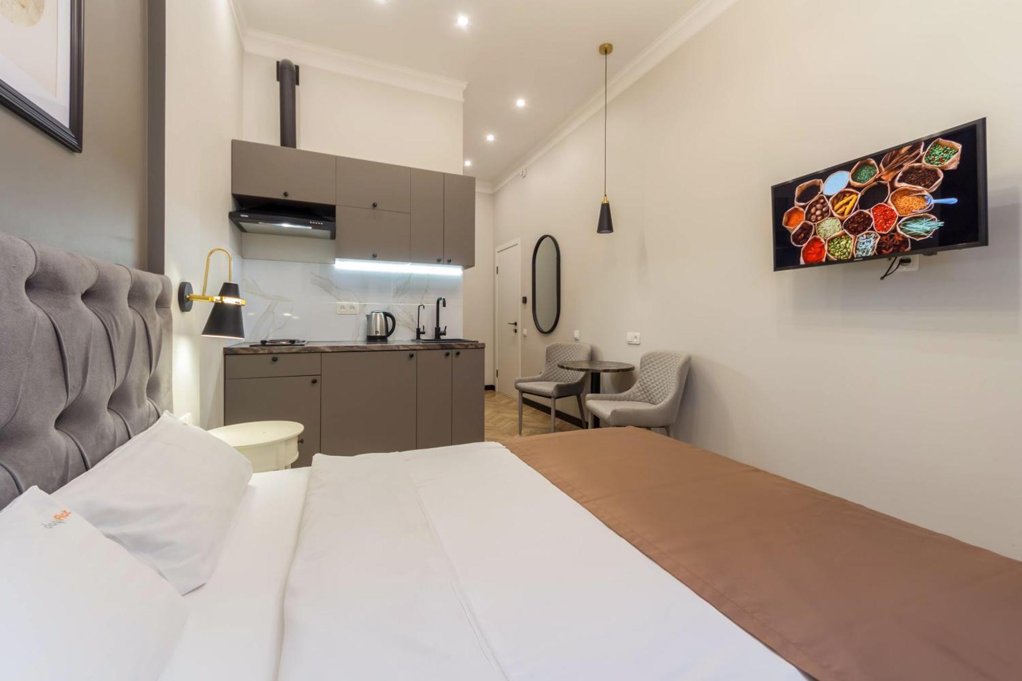 Apartments On Antonovycha Kiev Dış mekan fotoğraf